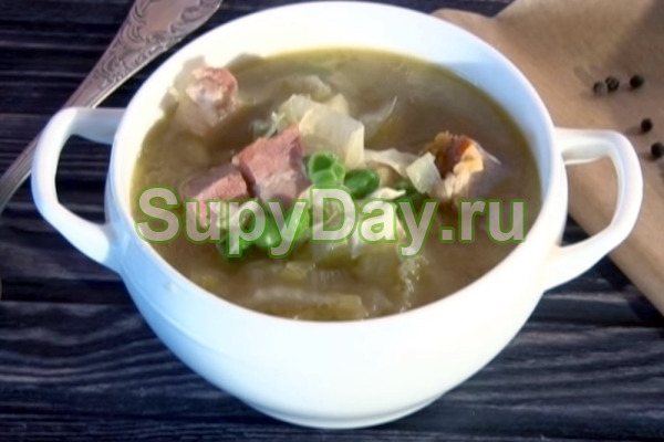 Суп с капустой и беконом